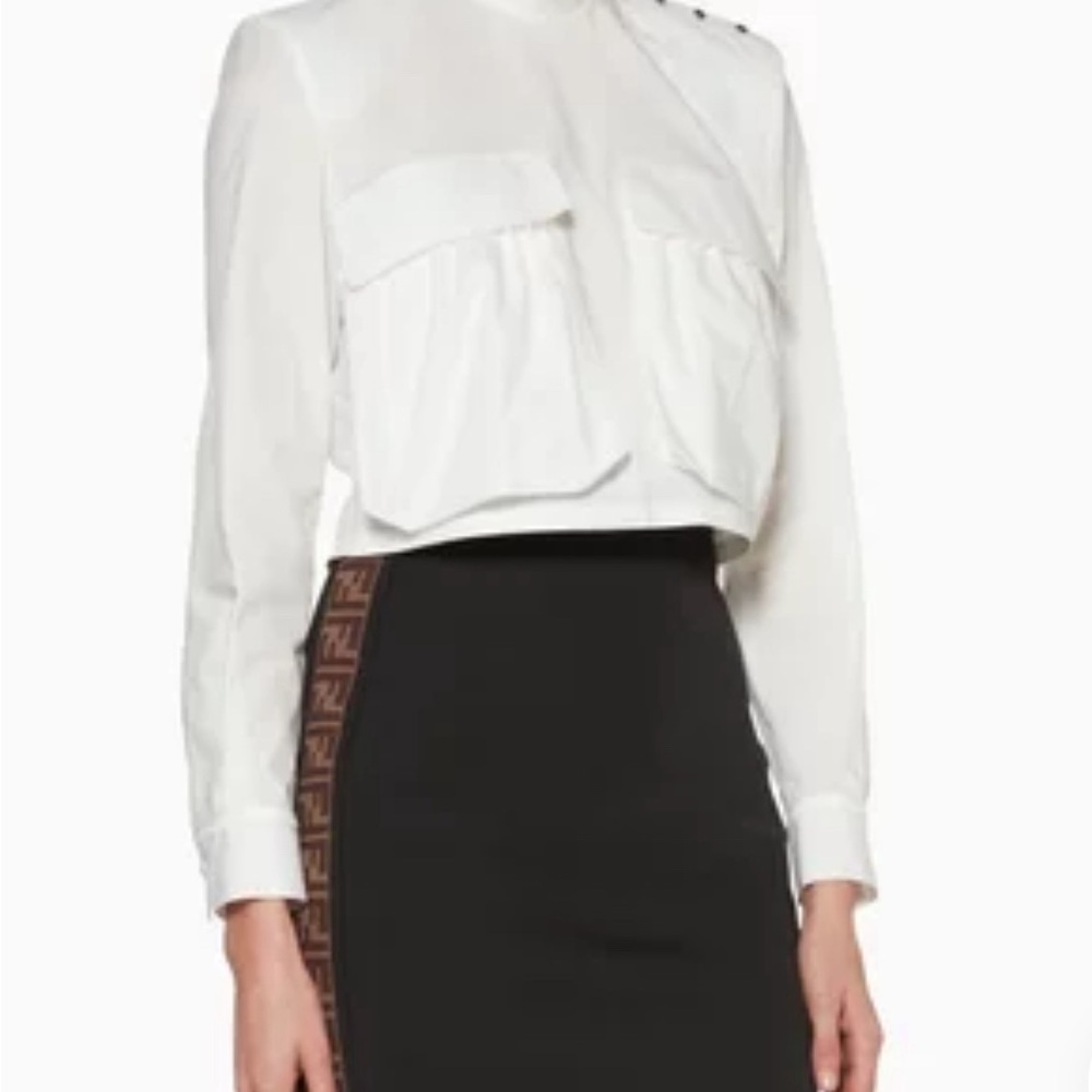 Fendi top with size snap logo snaps